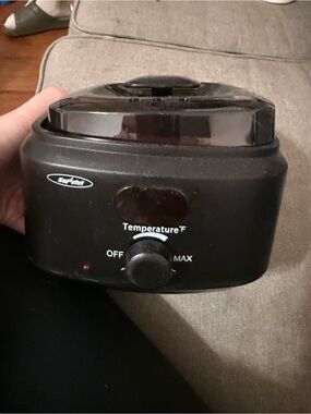 Survivi Black Electric Wax Warmer / Melter